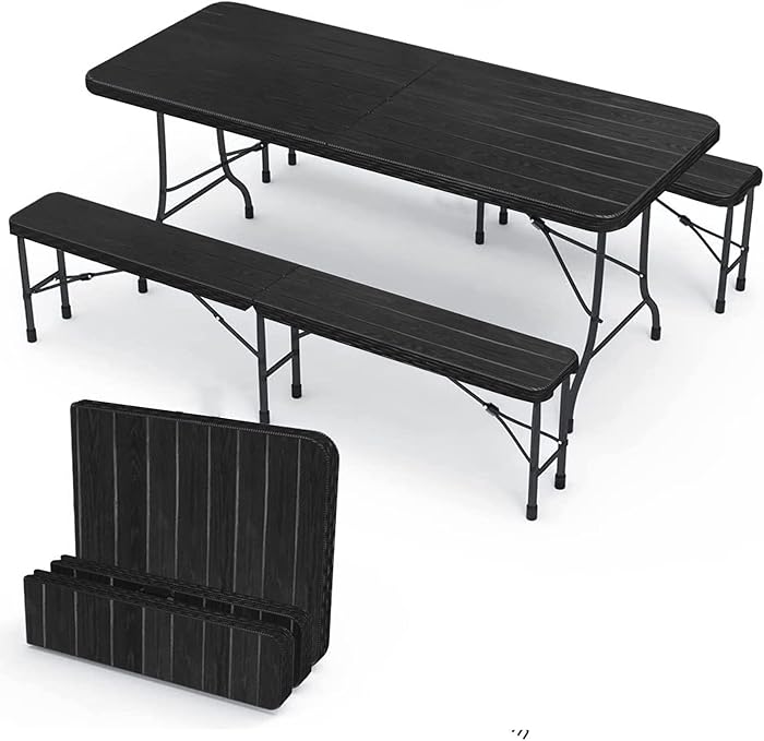 Cette table de jardin pliante va vous changer la vie (ou pas)